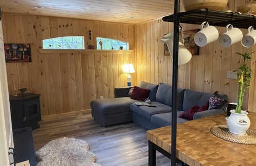 Oak Bluffs Apartamento | The Nest, Comfortable, Cozy and Convenient