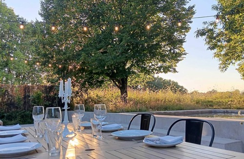 Oradour-sur-Vayres Cabaña | The Nest House