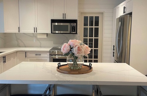 Burlington Casa | The Nestled Beauty !