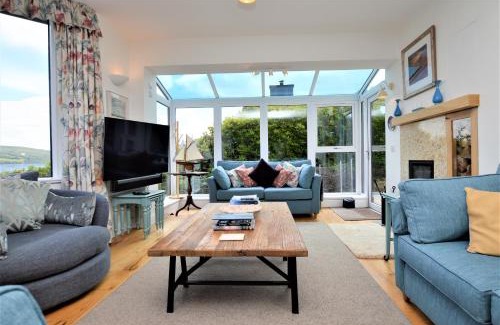 Tighnabruaich Casa | The Neuk