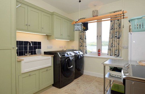 Tighnabruaich Casa | The Neuk - luxury waterfront, breathtaking sea views