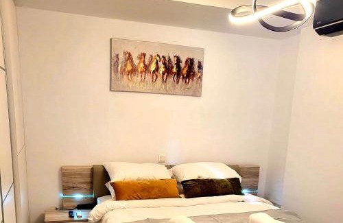 Kinosargous Apartamento | THE NEW Diamont of Athens