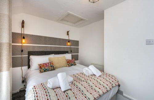 Margam Apartamento | The New Lodge - Cottage - Tv in every bedroom!