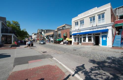 Newport Apartamento | The Newport Lofts - 194 Thames Street