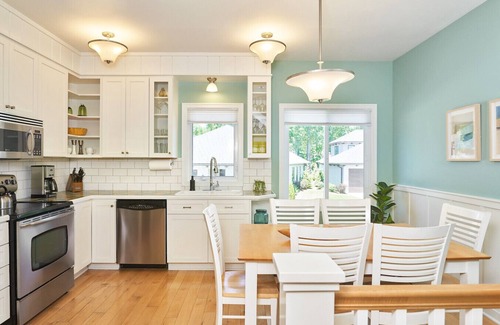Holland Casa | The Newport
