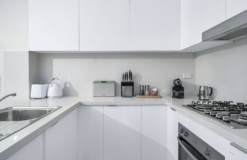 Newtown Casa | The Newtowner - Stylish Home in the heart of Newtown!