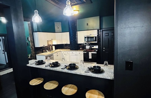 Williamsport Apartamento | The Nightcap - Luxe 2BR - Downtown Williamsport