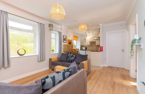 Port Talbot Apartamento | Afan Valley Escapes, The Nook, 2 Bedroom Apartment, Sleeps 5