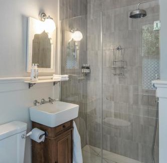 Shrewton Apartamento | The Nook at Henge Estate