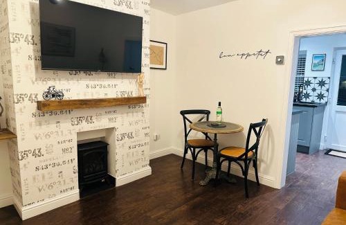 Parkgate Casa | The Nook Cottage, Parkgate, Wirral