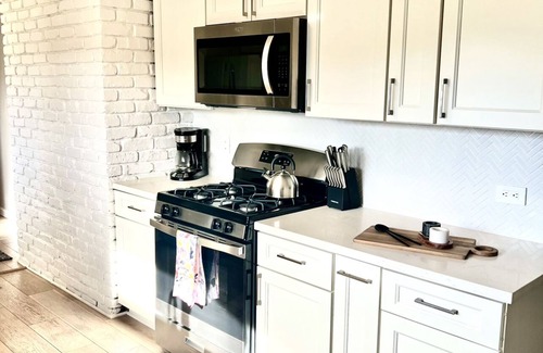 Napa Casa | The Nook - Cozy Farm Style Bungalow