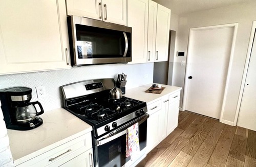 Napa Casa | The Nook - Cozy Farm Style Bungalow