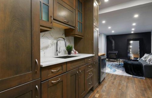 Mont-Tremblant Chalet De Esquí | The Nordic 2BR Chalet by Instant Suites - 5 min to Tremblant Village