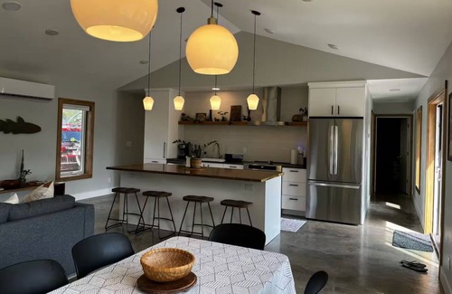 Washburn Cabina | The North Oak, a Modern Cabin