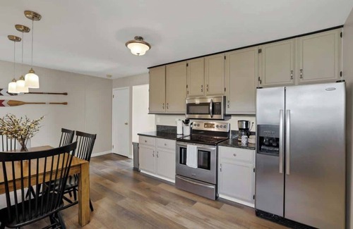 Buckeye Lake Casa | The North Shore Spot-Waterfront Home!