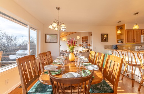 Kachemak Casa | La Casa Estrella del Norte; amplias vistas al mar ya las montañas, cerca de la ciudad y el puerto