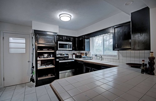 Tougaloo Casa | The North Star - Luxury 3bd/3ba Home by WholeFoods