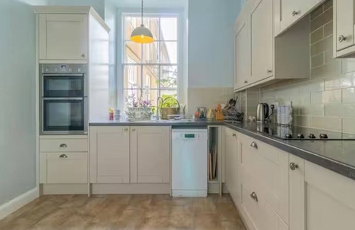 Wroughton Casa | The North Wing of Wroughton Country Retreat