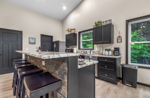 Elmira Casa | The Northwood Cottage