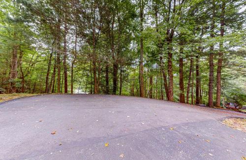 Brevard Casa | The Nunv Cabin