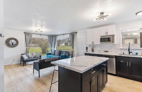 Port Angeles Casa | The NW Olympic Retreat just minutes away from Olympic National Park PET FRIENDLY