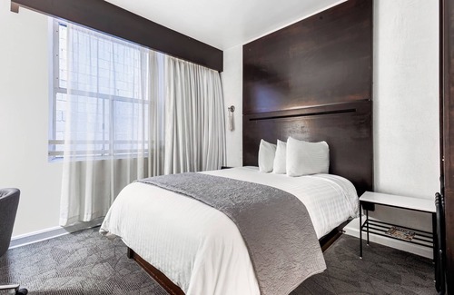 Downtown Los Angeles Hotel | The O Hotel, Trademark Collection by Wyndham