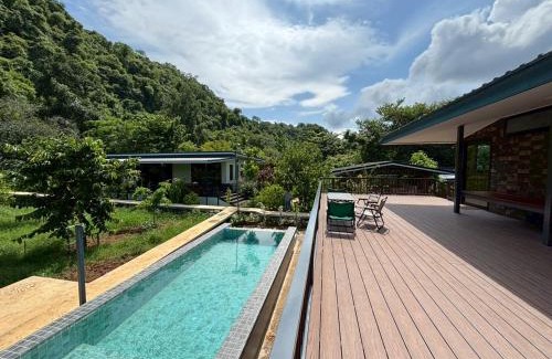 Mu Si Cabina | The O' Khao Yai Mountain View Pool & Sauna Villa