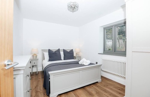 Henley Casa | The Oak - Brand new countryside 2 bedroom annex