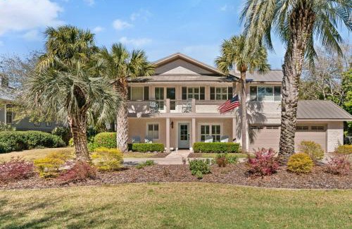 East Beach Casa | The Oak on the River - 2311 Ocean Rd