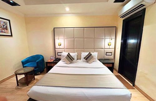 Kalkaji Hotel | The Oakland Plaza by Orion Hotels