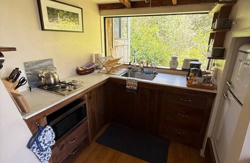 Inverness Cabina | The Oaks Cabin Private Retreat