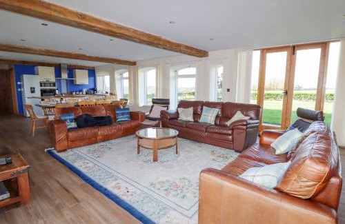 Loppington Casa | The Oaks
