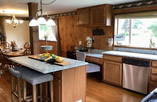 West Oneonta Casa | The Oasis, baseball families perfect lodging, easy 8-10 minute drive.