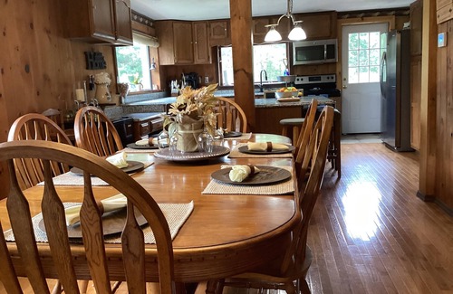 West Oneonta Casa | The Oasis, baseball families perfect lodging, easy 8-10 minute drive.
