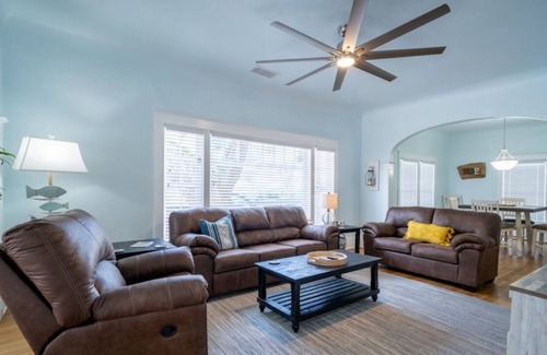 Historic District Casa | The Oasis: Your NSB Pool Retreat
