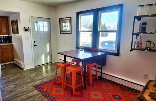 Frankenmuth Casa | The Odd Dog Retreat w/HotTub, Kayaks, Bikes, Games