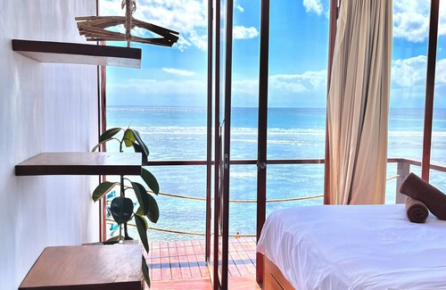 Uluwatu Hotel | The Ohm at Thomas Beach