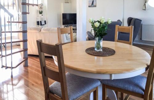 Southwell Casa | The Old Boathouse