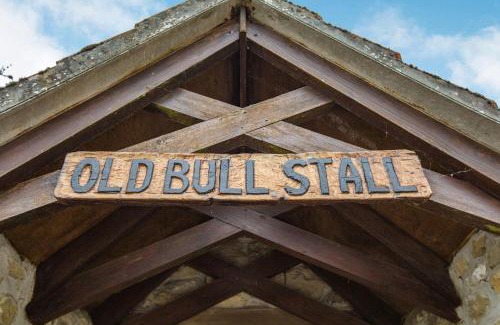 Penselwood Casa | The Old Bull Stall