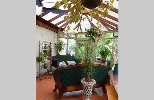 Alton Casa | The Old Castle Inn