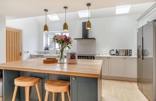 Glentham Cabaña | THE OLD CHAPEL, pet friendly, character holiday cottage in Ingham