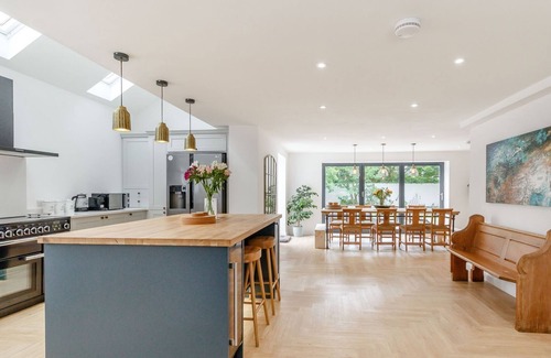 Glentham Cabaña | THE OLD CHAPEL, pet friendly, character holiday cottage in Ingham