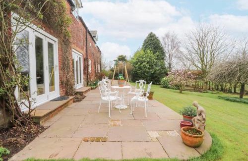 Preston Casa | The Old Coach House