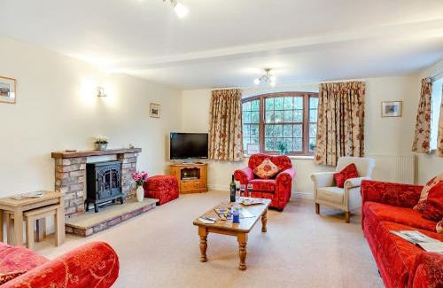 York Casa | The Old Combine Shed