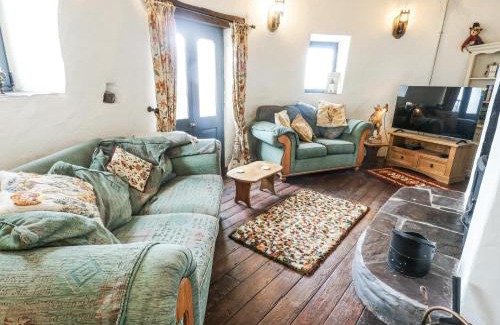 Cemaes Bay Casa | The Old Cornmill