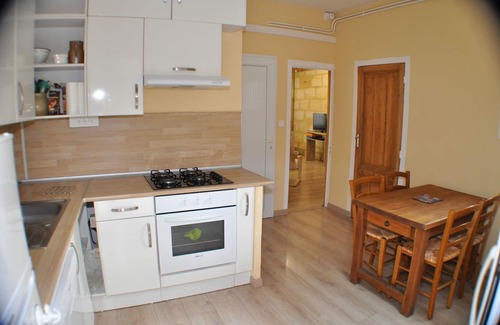 Lormont Casa | el viejo lado derecho Lormont casa ante el Burdeos - Piso de 3 estrellas.