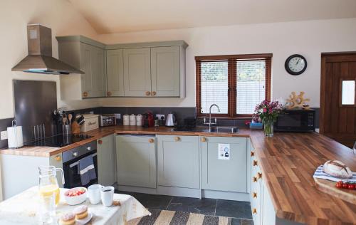 Monmouth Casa | The Old Dairy - Boutique Countryside Cottage at Harrys Cottages
