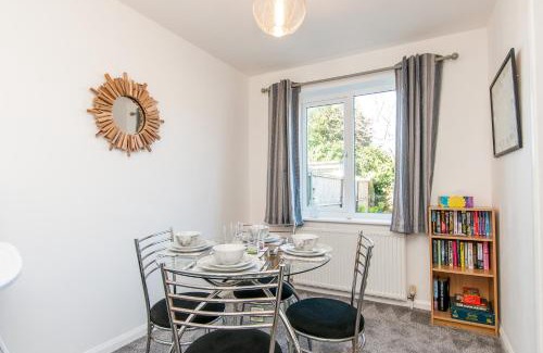 Ramsgate Casa | The Old Dairy With Parking - Dog Friendly