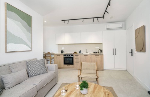 Rethymno Apartamento | The Old Distillery Premium Suites
