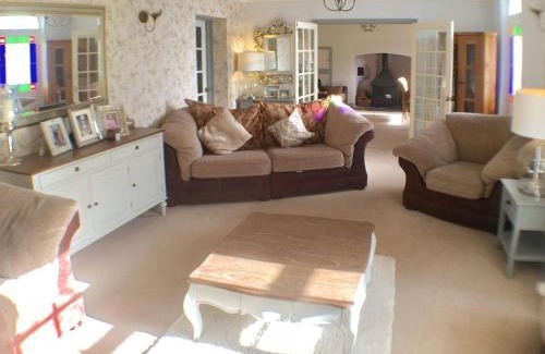 Pelynt Casa | The Old Farmhouse-Uk12895